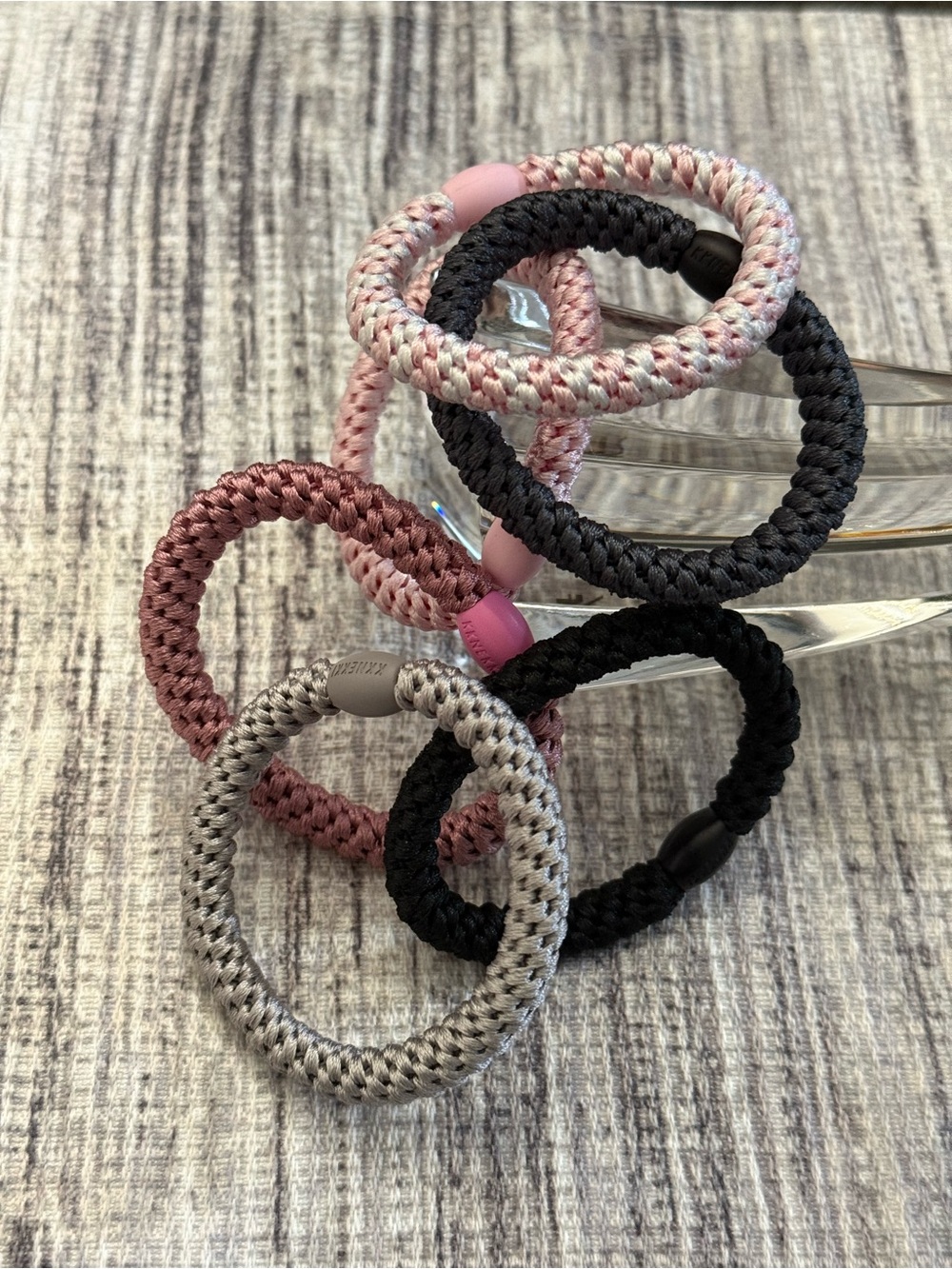 Authentic original KKNEKKI
hair ties. Set of 6